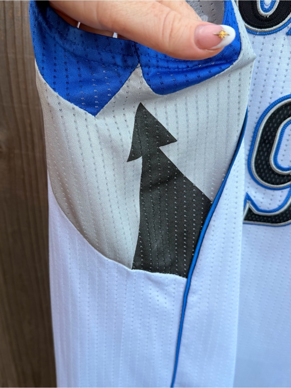 Adidas White Blue Minnesota Wolves #9 Rubio Basketball Jersey size Large - Picture 8 of 11